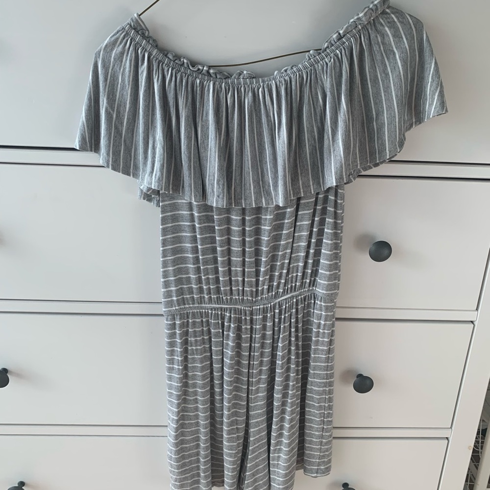 Abercrombie gray striped romper